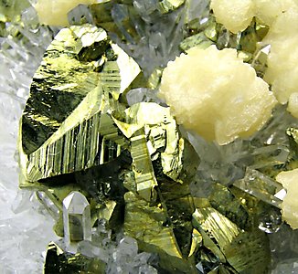 Chalcopyrite with Quartz and Calcite. 