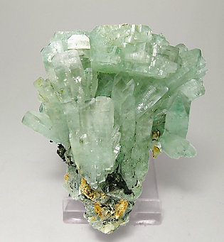 Baryte with Malachite inclusions. Front