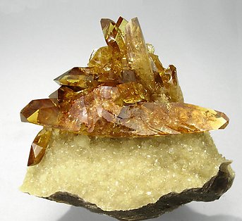 Baryte with Calcite. 