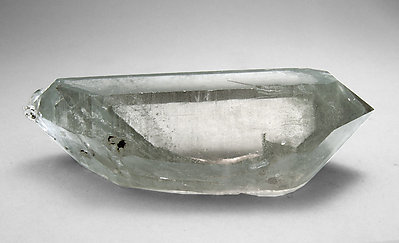 Doubly terminated Quartz with Chlorite. Side