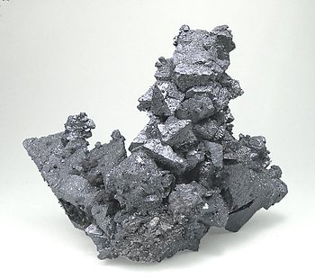 Hematite after Magnetite (variety martite). Rear