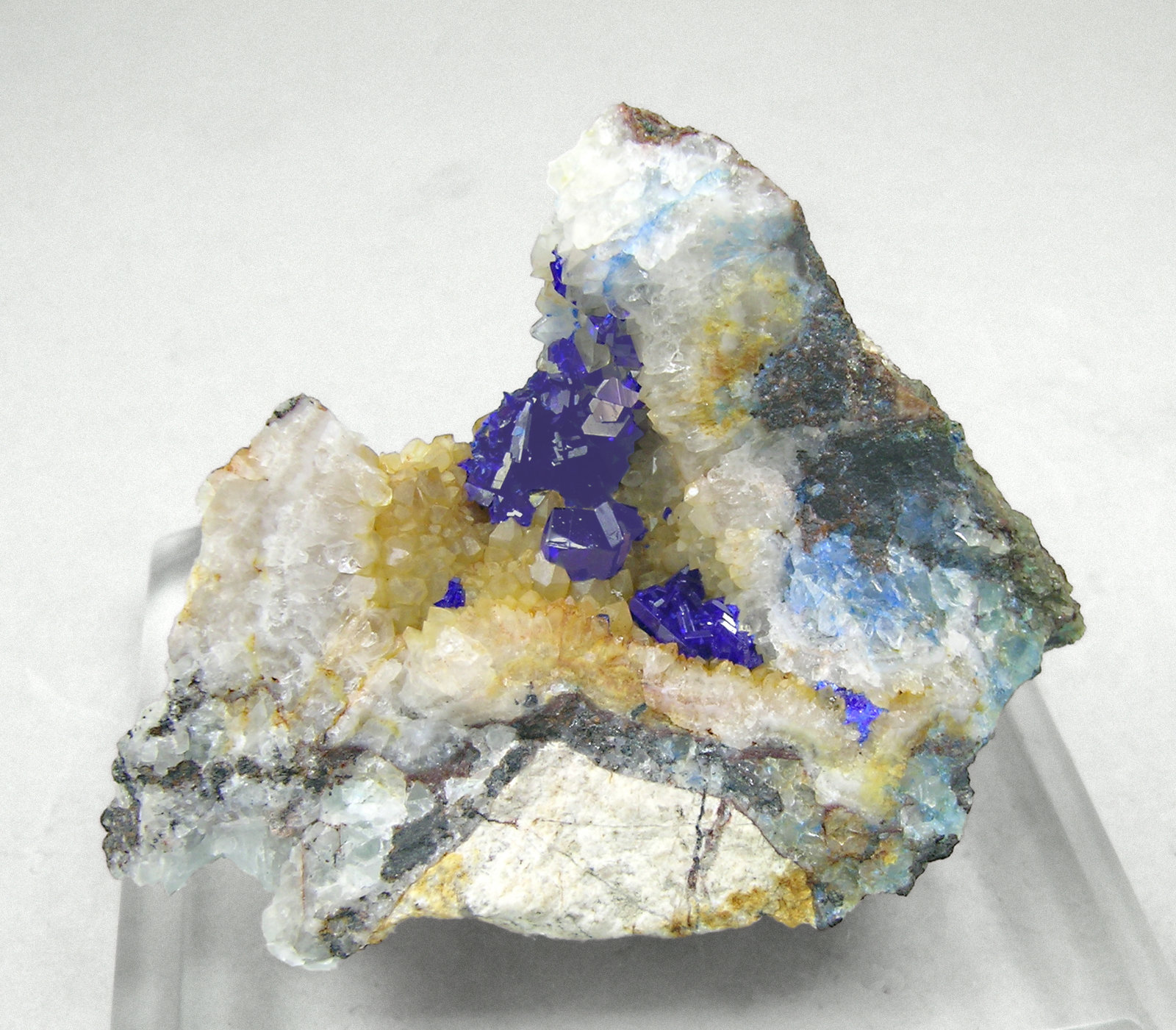 specimens/s_imagesM5/Linarite-AV27M5f.jpg