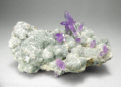 Quartz (variety amethyst) with Calcite.