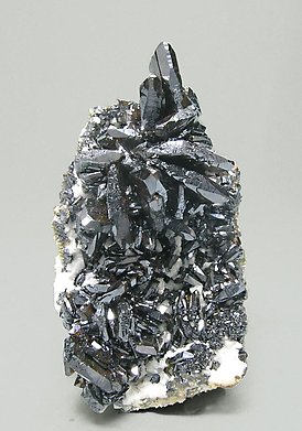 Descloizite with Dolomite and Mimetite.