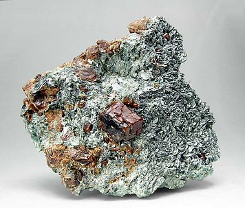 Grossular with Chlorite.