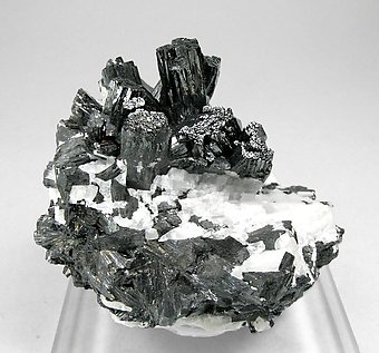 Manganite. Front