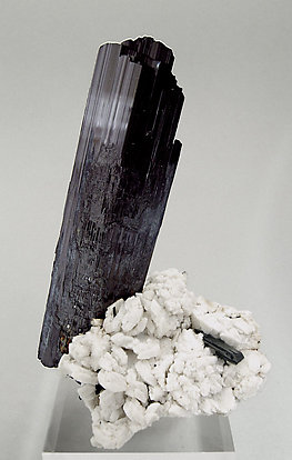 Arfvedsonite with Albite.