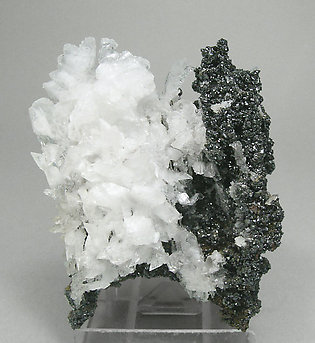 Descloizite with Calcite.