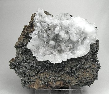 Descloizite with Calcite. 