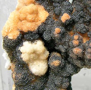 Plattnerite with Calcite. 