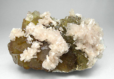 Baryte with Fluorite.