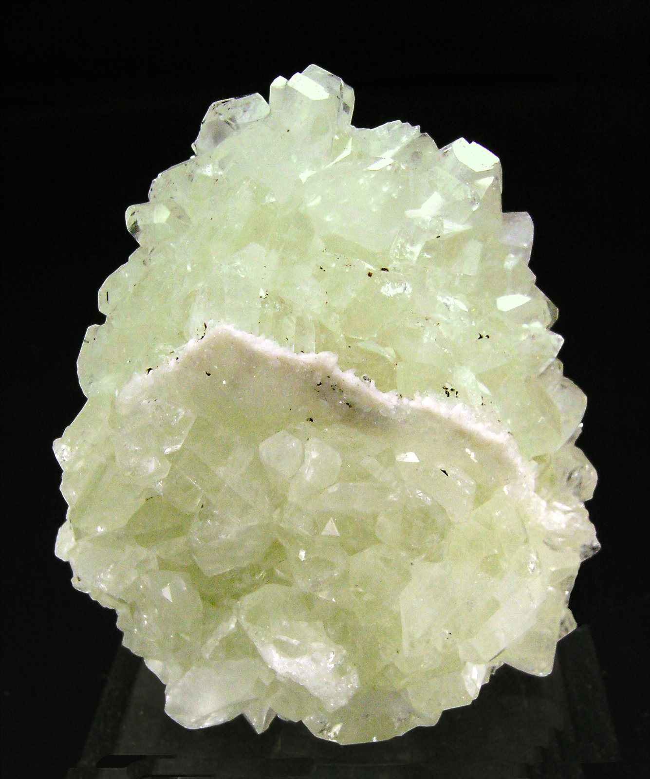 specimens/s_imagesN4/Datolite-RB64N4f.jpg