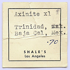 Axinita-(Fe)
