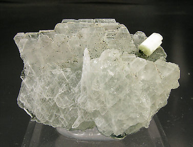 Milarita con Cleavelandita. 