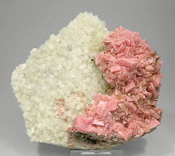 Rhodochrosite with Quartz. Side