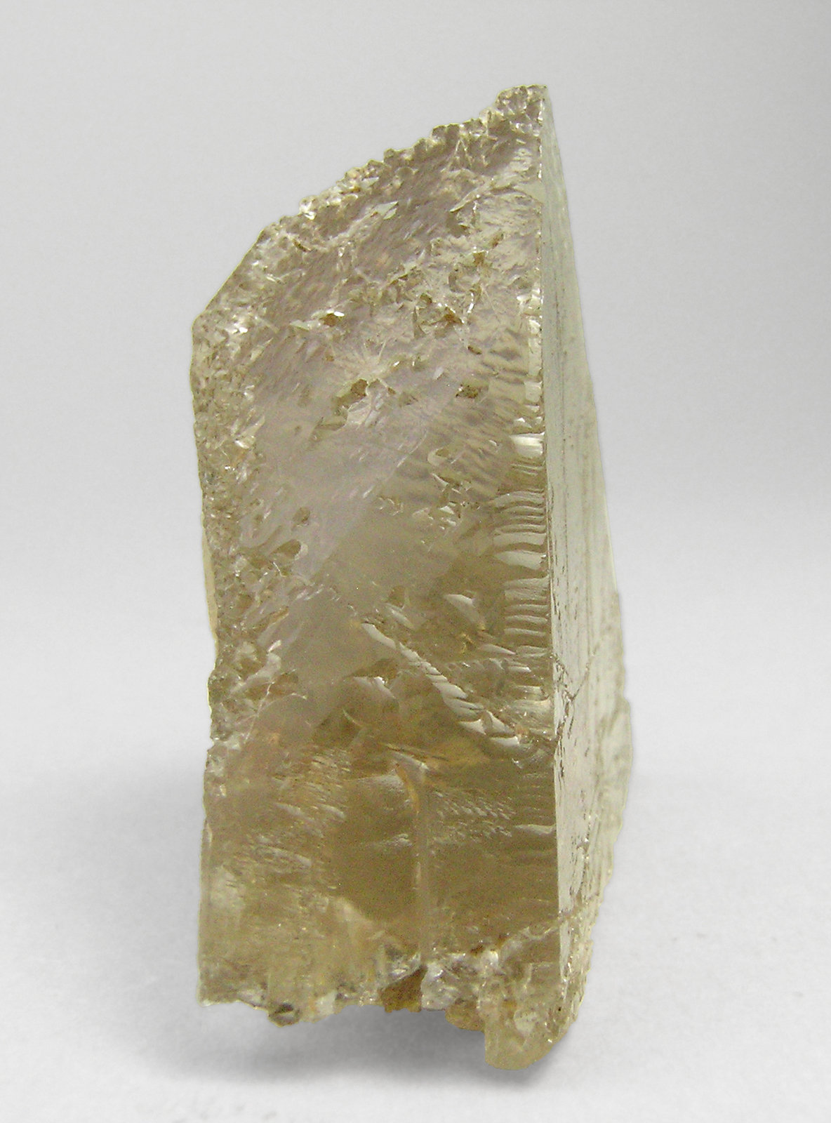 specimens/s_imagesN9/Petalite-EZ86N9s2.jpg