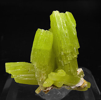 Pyromorphite. Front