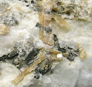 Wulfenite (variety chillagite) with Fluorite and Galena. 