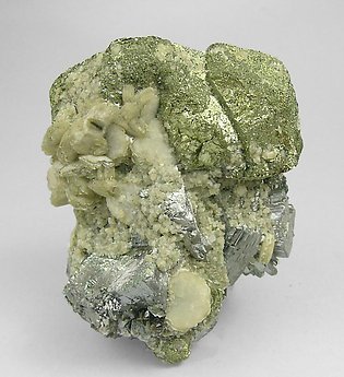 Chalcopyrite with Arsenopyrite, Siderite and Muscovite. Rear