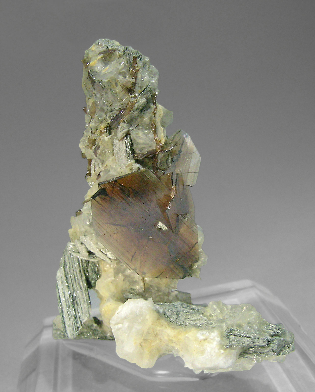 specimens/s_imagesP4/Brookite-AY98P4f.jpg