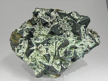 Tetrahedrite with Quartz.