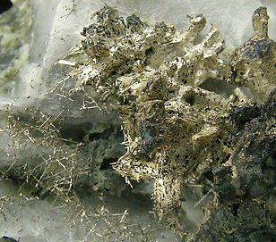 Allargentum with Dyscrasite, Silver, Calcite and Actinolite. 