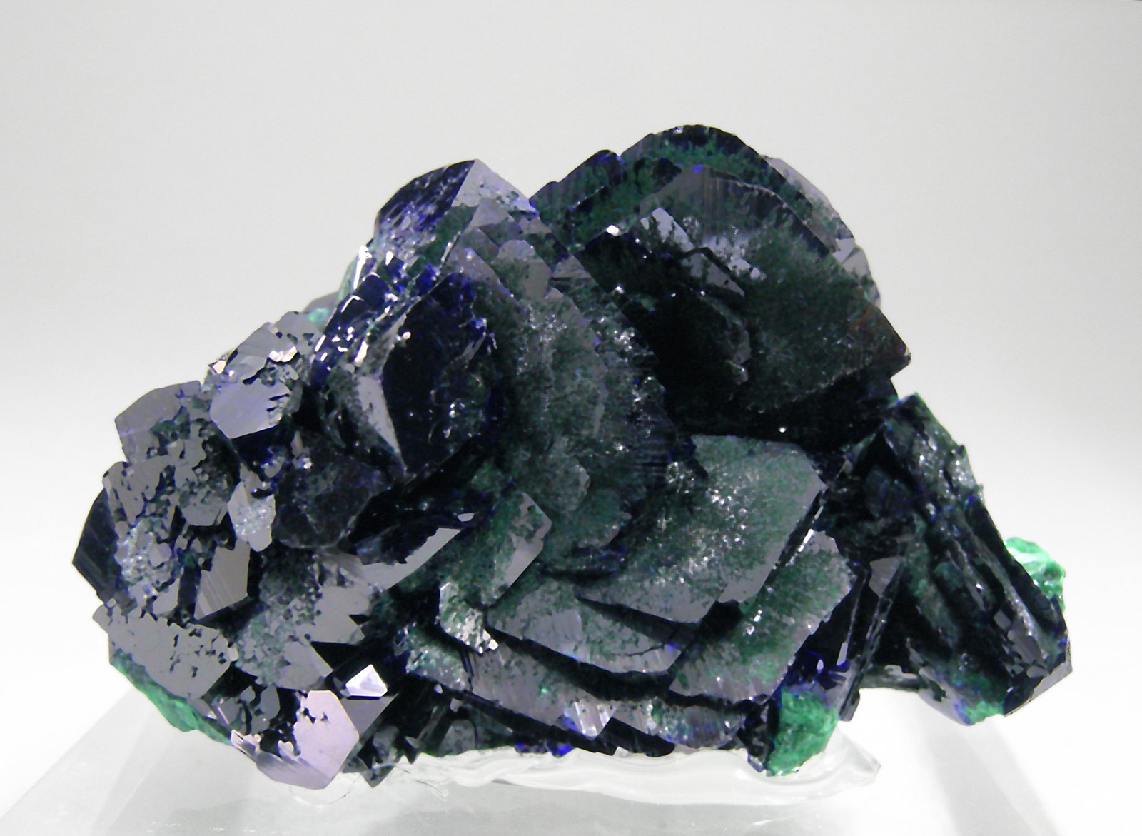 specimens/s_imagesQ0/Azurite-TD50Q0f.jpg