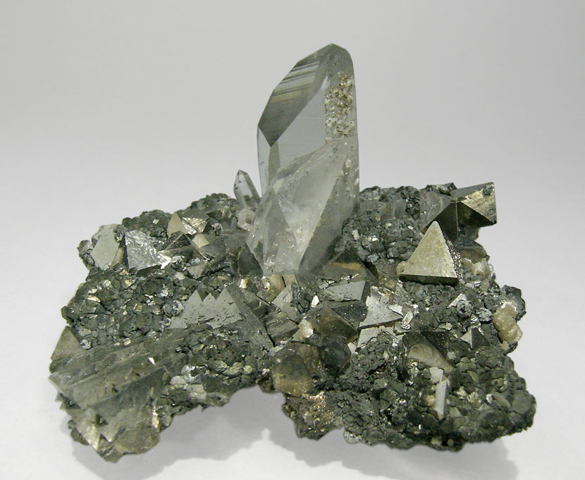 specimens/s_imagesQ0/Stannite-AF27Q0f.jpg