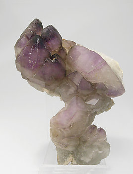 Quartz (variety amethyst) with smoky Quartz and Microcline. Side