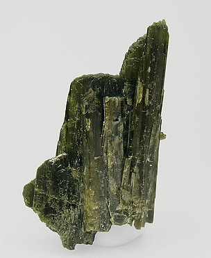 Epidote. Rear