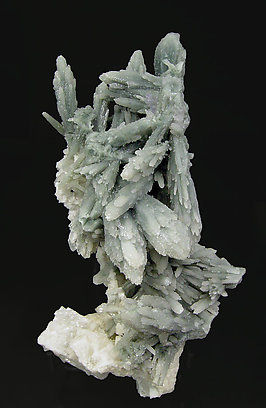 Quartz with Dolomite.