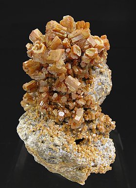 Vanadinite with Calcite.