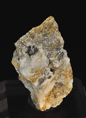 Freibergite with Siderite and Quartz. 