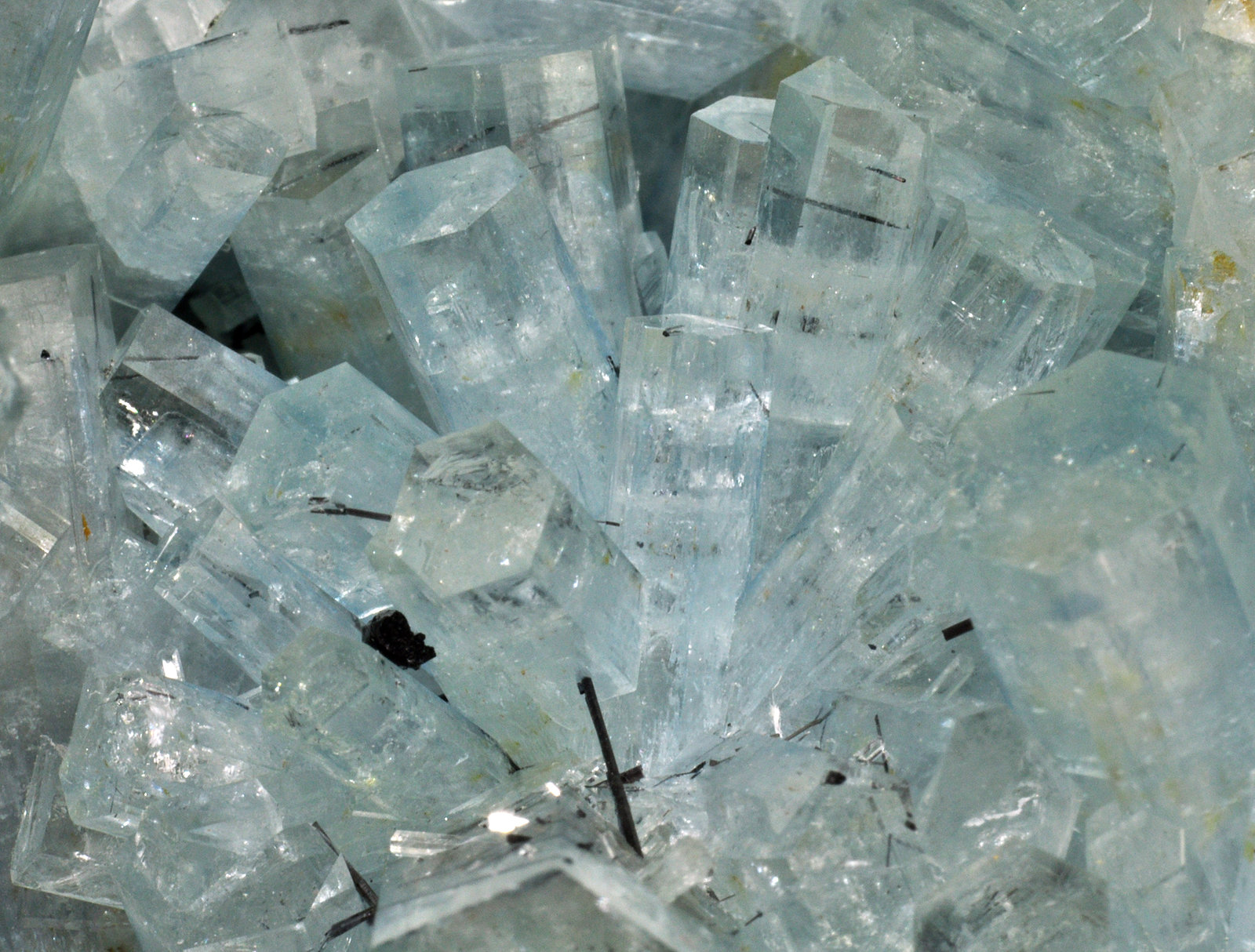 specimens/s_imagesR1/Beryl_Aquamarine-TZ73R1d1.jpg