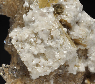 Bultfonteinite with Hydroxyapophyllite-(K) and Calcite. 