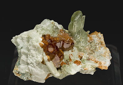 Diopside with Grossular (Hessonite).