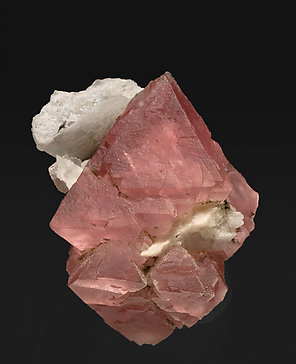 Octahedral Fluorite with Albite. Front