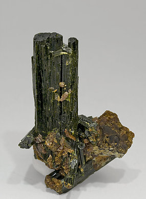 Epidote with Grossular. Rear