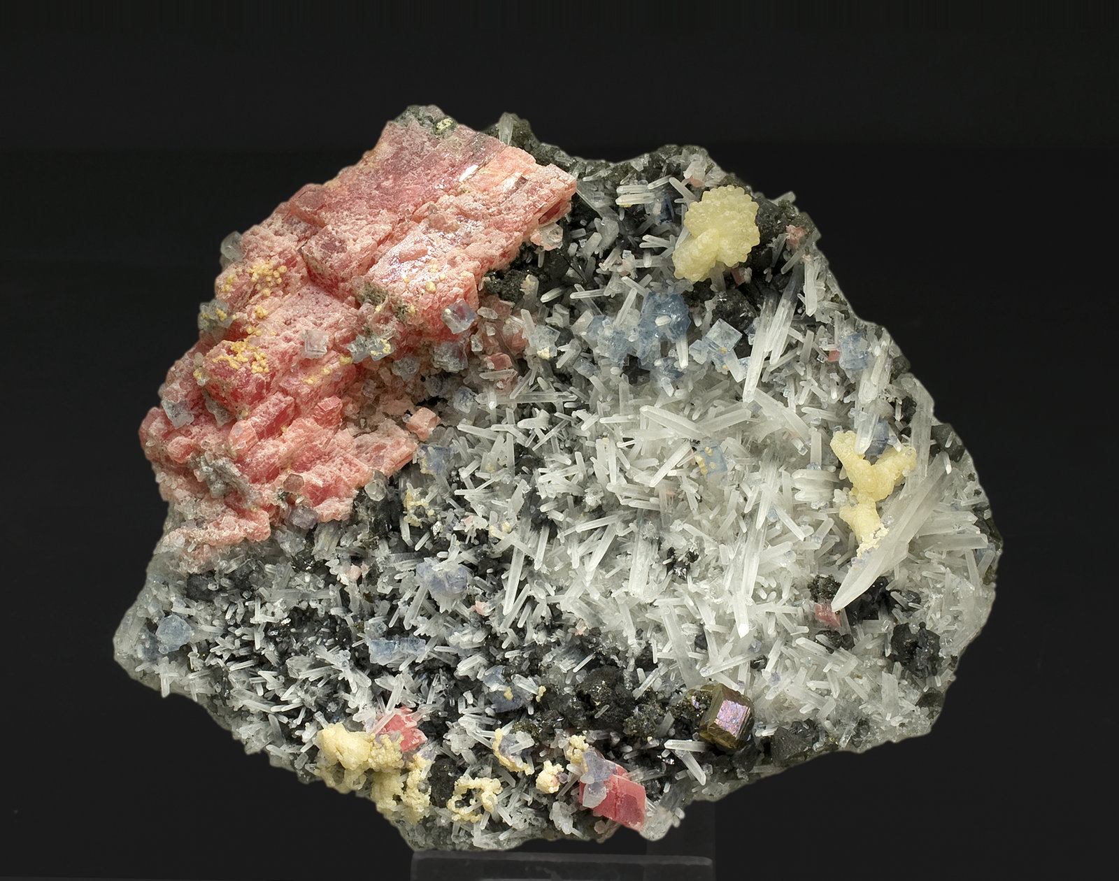 specimens/s_imagesR4/Rhodochrosite-KX99R4f.jpg