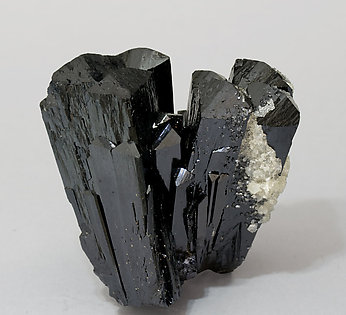 Ilvaite with Calcite. Rear