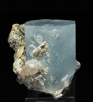 Beryl (variety aquamarine) with Muscovite and Quartz.