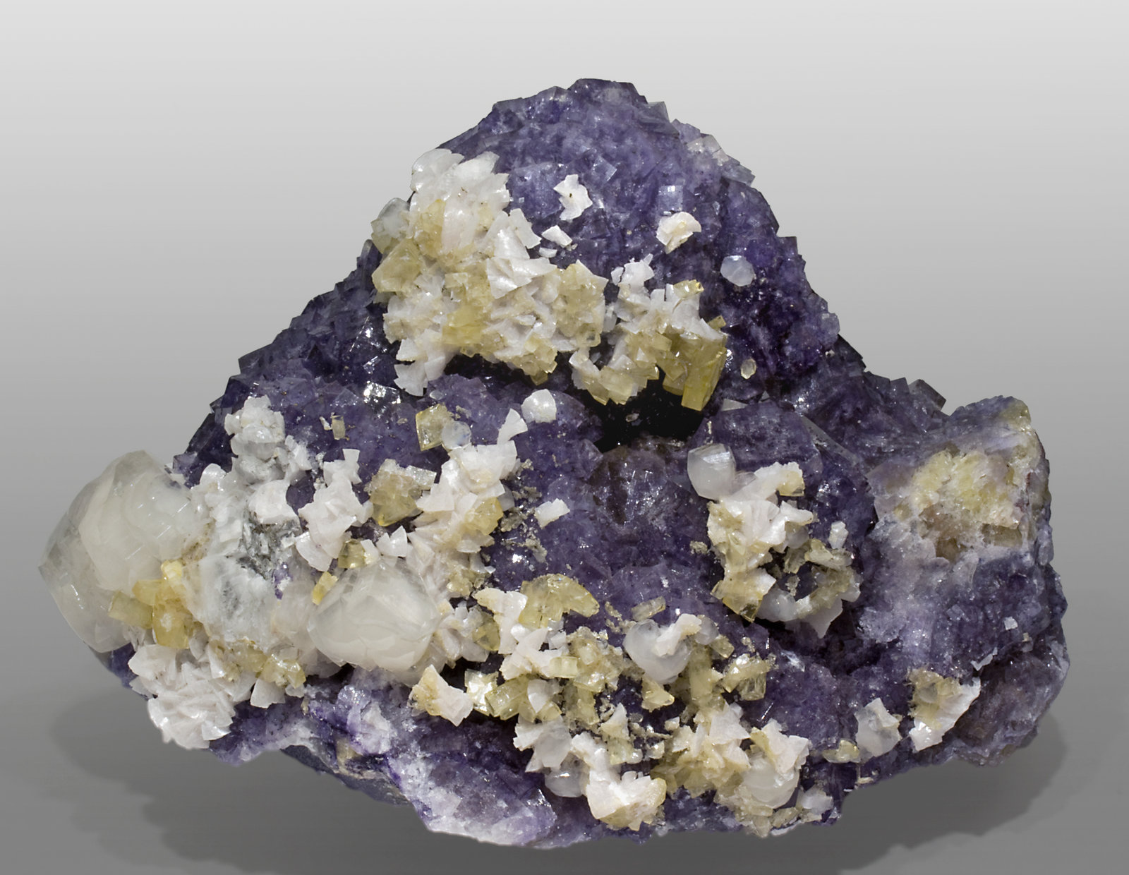 specimens/s_imagesS0/Fluorite-N48ZS0f.jpg