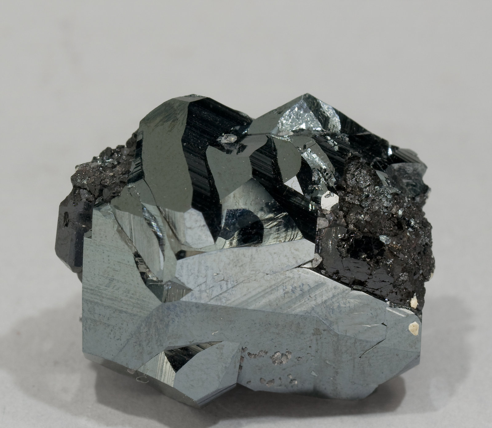 specimens/s_imagesS1/Hematite-TJ93S1f.jpg