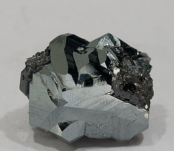 Hematite with Gaudefroyite. Front