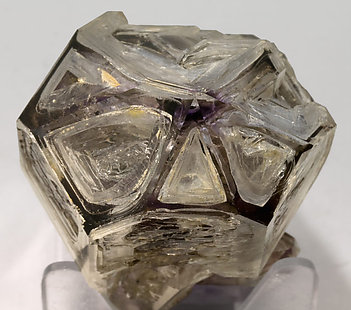 Sceptered Quartz (variety amethyst) and smoky Quartz. Top