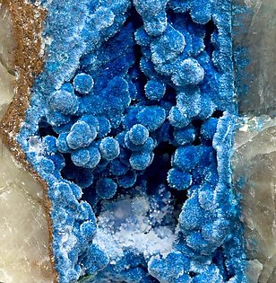 Shattuckite with Malachite and Quartz. 