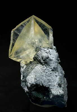 Calcite with Stibnite. Front