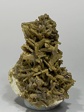 Childrenite with Roscherite, Quartz and Albite.