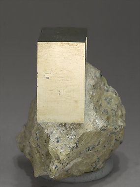 Pyrite. Side