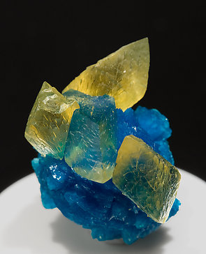 Cavansite with Calcite. Front